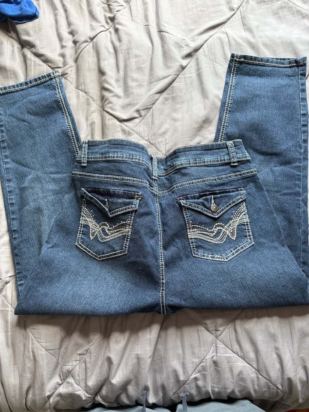 ROZ & ALI Women's Blue Denim Jeans with Y2K Flap Pockets Size 14